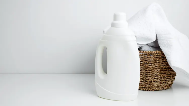 Non-toxic detergent